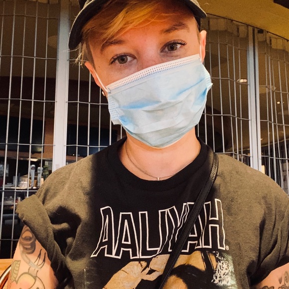 Meet your Posher, Ashley - Picture 8 of 9